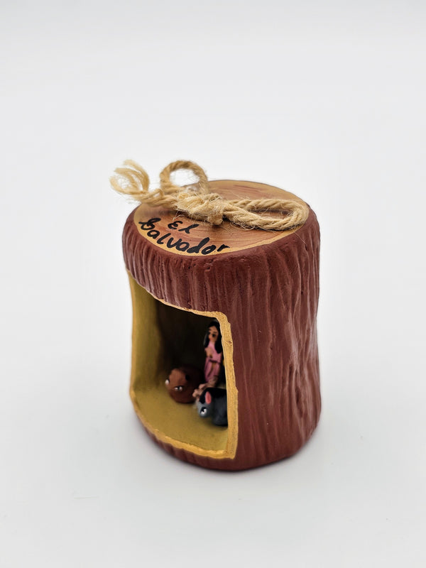 Mini Nacimientos - Handcrafted Miniature Clay Nativity Scene